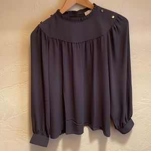 Loft medium petite top in dark gray w gold buttons and ruffled neck